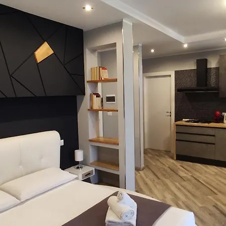 Apartment Le Casette Di Gina Brindisi